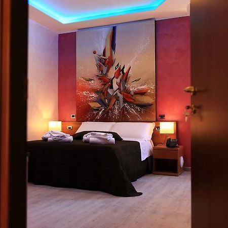Mirko Luxury Inn Rom Exterior foto