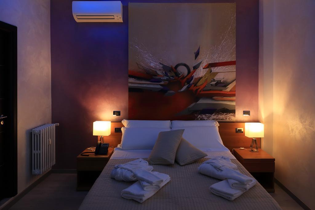 Mirko Luxury Inn Rom Exterior foto